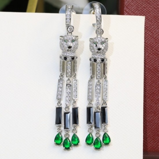 Featured design for this season 2022 CARTIER Cartier earrings Featured design for this season 2022 CARTIER Cartier earrings