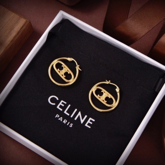 This year's popular 2022 CELINE Celine earrings This year's popular 2022 CELINE Celine earrings