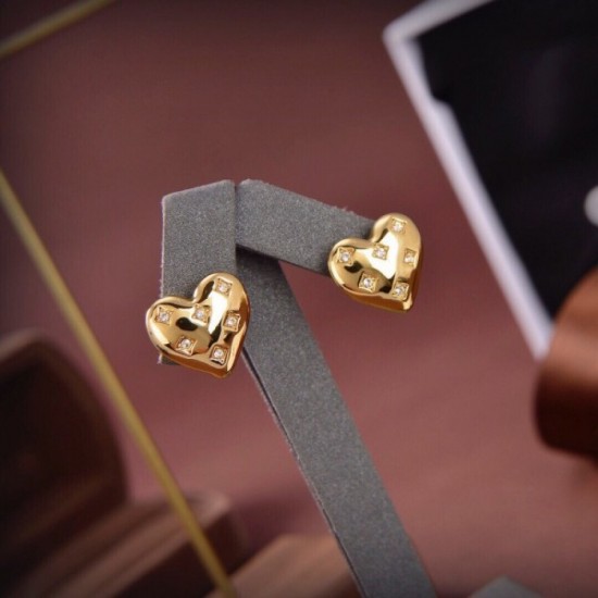 Favorite brand 2022 CELINE Celine earrings Favorite brand 2022 CELINE Celine earrings