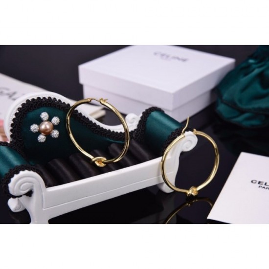 Sold out required 2022 CELINE Celine earrings Sold out required 2022 CELINE Celine earrings
