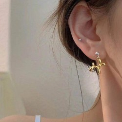 Difficult to obtain 2022 CELINE Celine earrings