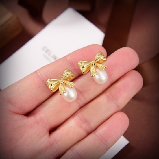 Beauty products! 2022 CELINE Celine Earrings Beauty products! 2022 CELINE Celine Earrings