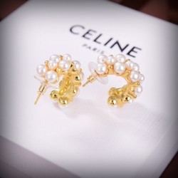 SALE! This season 2022 CELINE Celine earrings