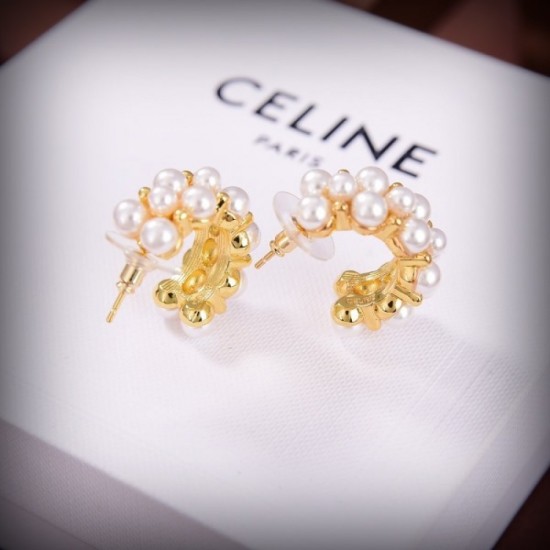SALE! This season 2022 CELINE Celine earrings SALE! This season 2022 CELINE Celine earrings