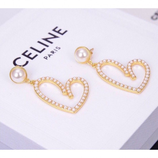 Latest work 2022 CELINE Celine earrings Latest work 2022 CELINE Celine earrings