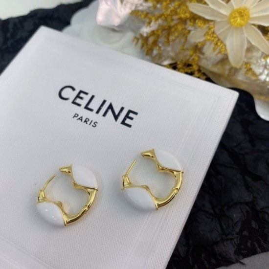 Fall/Winter latest work sold out inevitable CELINE Celine 2022AW Earrings Fall/Winter latest work sold out inevitable CELINE Celine 2022AW Earrings