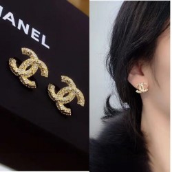 Unique design 2022 CHANEL Chanel earrings