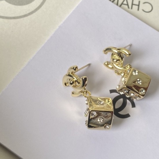 High quality every day 2022 CHANEL Chanel earrings High quality every day 2022 CHANEL Chanel earrings