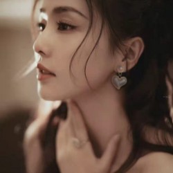 Happy point 2022 CHANEL Chanel earrings