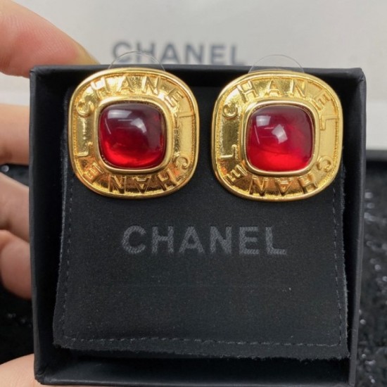 Outstanding breathability 2022 CHANEL Chanel earrings Outstanding breathability 2022 CHANEL Chanel earrings
