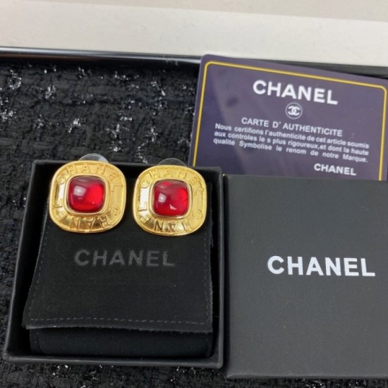 Outstanding breathability 2022 CHANEL Chanel earrings Outstanding breathability 2022 CHANEL Chanel earrings