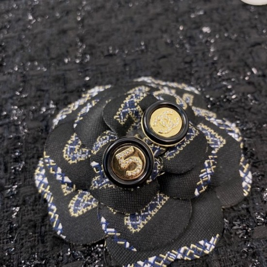 Beautiful price sale 2022 CHANEL Chanel earrings Beautiful price sale 2022 CHANEL Chanel earrings