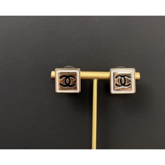 NEW Tops 2022 CHANEL Chanel Earrings NEW Tops 2022 CHANEL Chanel Earrings