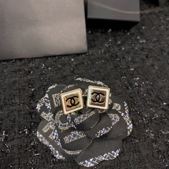 NEW Tops 2022 CHANEL Chanel Earrings NEW Tops 2022 CHANEL Chanel Earrings