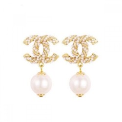 Spring / Summer popular new 2022 CHANEL Chanel earrings