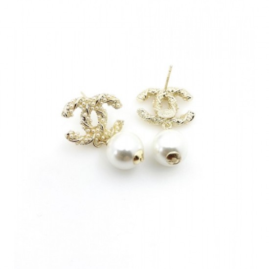 Spring / Summer popular new 2022 CHANEL Chanel earrings Spring / Summer popular new 2022 CHANEL Chanel earrings