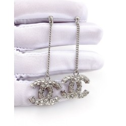 This time it's sold out! 2022 CHANEL Chanel earrings