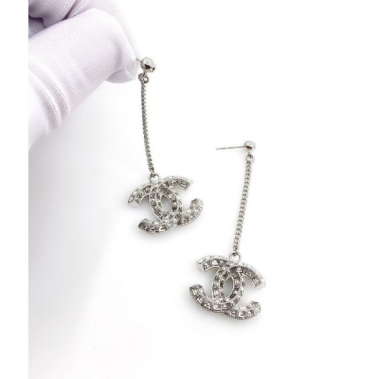 This time it's sold out! 2022 CHANEL Chanel earrings This time it's sold out! 2022 CHANEL Chanel earrings