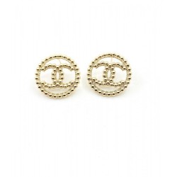 Super rare product 2022 CHANEL Chanel earrings