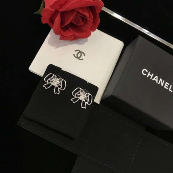 Overwhelmingly popular 2022 CHANEL Chanel earrings Overwhelmingly popular 2022 CHANEL Chanel earrings