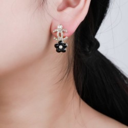 Presence group 2022 CHANEL Chanel earrings
