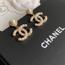 Highly rated item 2022 CHANEL Chanel earrings