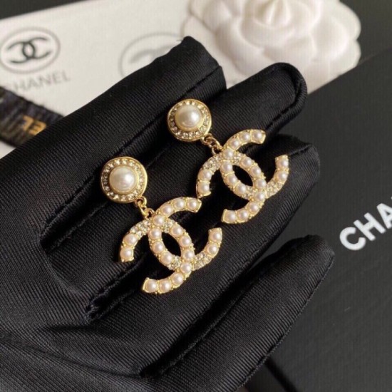 Highly rated item 2022 CHANEL Chanel earrings Highly rated item 2022 CHANEL Chanel earrings