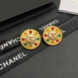 Attention point 2022 CHANEL Chanel earrings