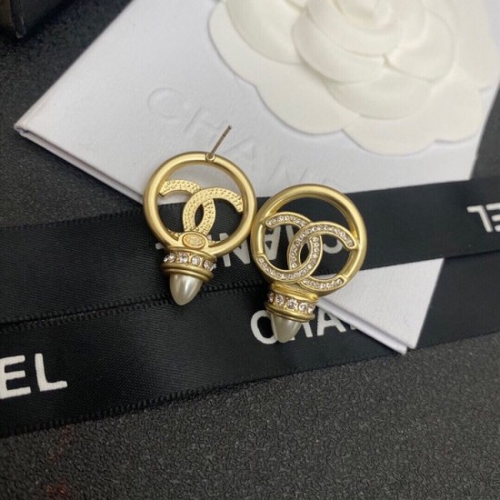Shining luxury 2022 CHANEL Chanel earrings Shining luxury 2022 CHANEL Chanel earrings