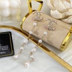 Most notable 2022 CHANEL Chanel earrings