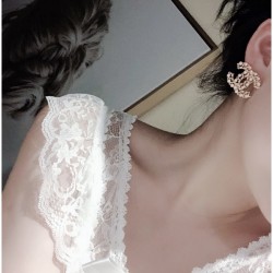 Overseas limited 2022 CHANEL Chanel earrings