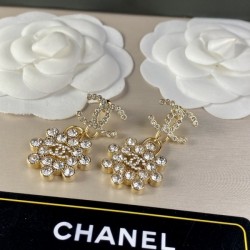 Outstanding freshness 2022 CHANEL Chanel earrings