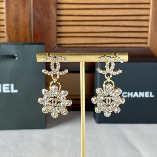 Outstanding freshness 2022 CHANEL Chanel earrings Outstanding freshness 2022 CHANEL Chanel earrings
