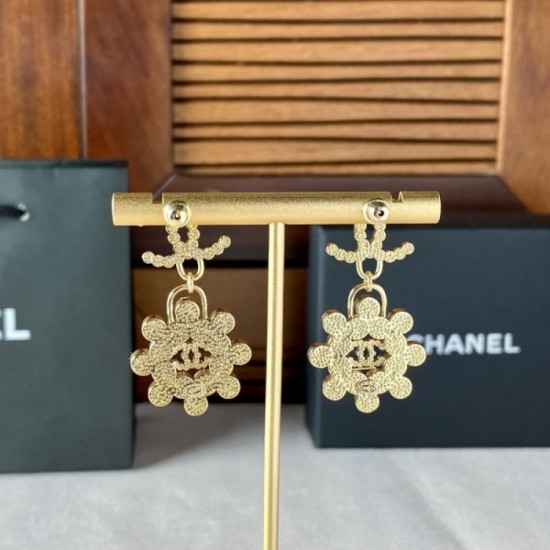 Outstanding freshness 2022 CHANEL Chanel earrings Outstanding freshness 2022 CHANEL Chanel earrings