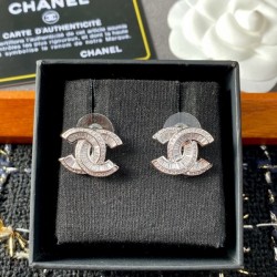 Popular item 2022 CHANEL Chanel earrings