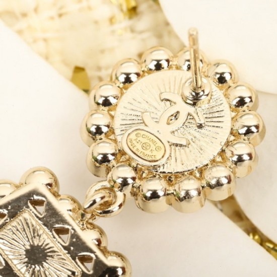 New arrival soon 2022 CHANEL Chanel earrings New arrival soon 2022 CHANEL Chanel earrings