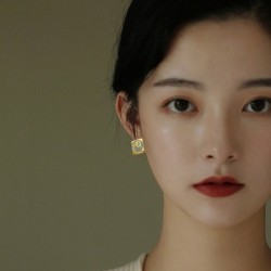 Popular boiling item 2022 CHANEL Chanel earrings