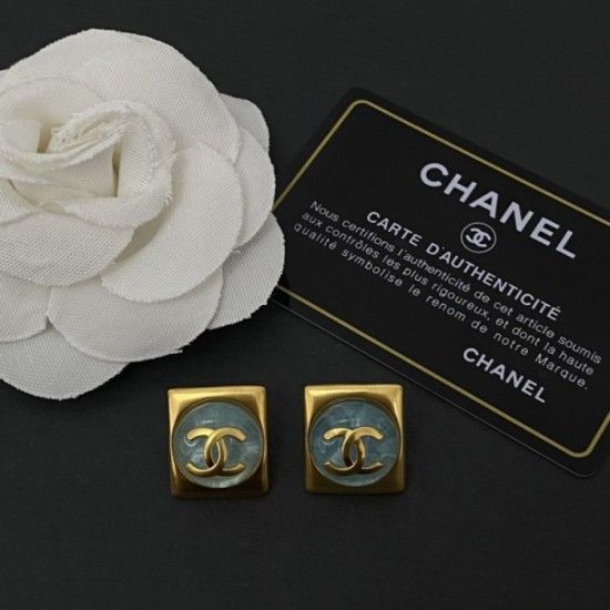 Popular boiling item 2022 CHANEL Chanel earrings Popular boiling item 2022 CHANEL Chanel earrings