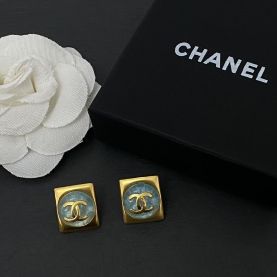 Popular boiling item 2022 CHANEL Chanel earrings Popular boiling item 2022 CHANEL Chanel earrings
