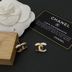 Pre-order item 2022 CHANEL Chanel earrings