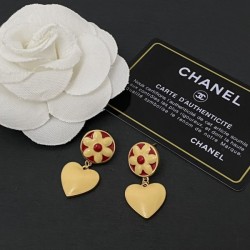I want to buy more this year! 2022 CHANEL Chanel earrings