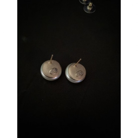 Adult-like atmosphere 2022 CHANEL Chanel earrings Adult-like atmosphere 2022 CHANEL Chanel earrings