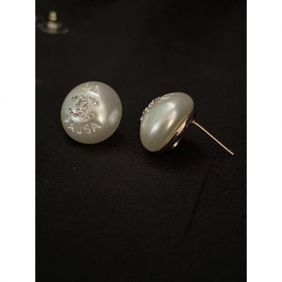 Adult-like atmosphere 2022 CHANEL Chanel earrings Adult-like atmosphere 2022 CHANEL Chanel earrings