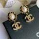 Attractive beauty goods 2022 CHANEL Chanel earrings Attractive beauty goods 2022 CHANEL Chanel earrings