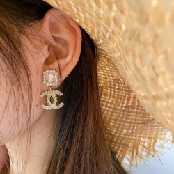 Popular original 2022 CHANEL Chanel earrings