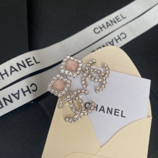 Popular original 2022 CHANEL Chanel earrings Popular original 2022 CHANEL Chanel earrings