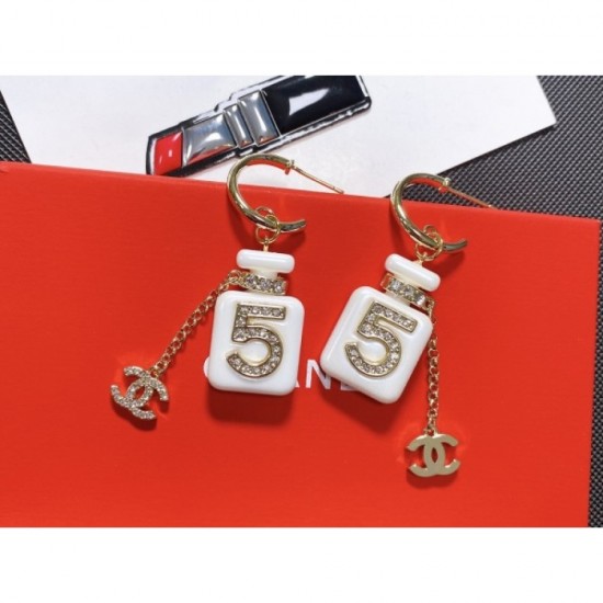 Latest Featured Fashion 2022 CHANEL Chanel Earrings Latest Featured Fashion 2022 CHANEL Chanel Earrings