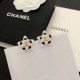 Spring-like seasonal feeling 2022 CHANEL Chanel earrings Spring-like seasonal feeling 2022 CHANEL Chanel earrings