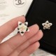 Spring-like seasonal feeling 2022 CHANEL Chanel earrings Spring-like seasonal feeling 2022 CHANEL Chanel earrings