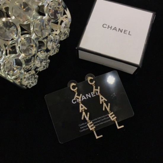 Now the attention is rising 2022 CHANEL Chanel earrings Now the attention is rising 2022 CHANEL Chanel earrings